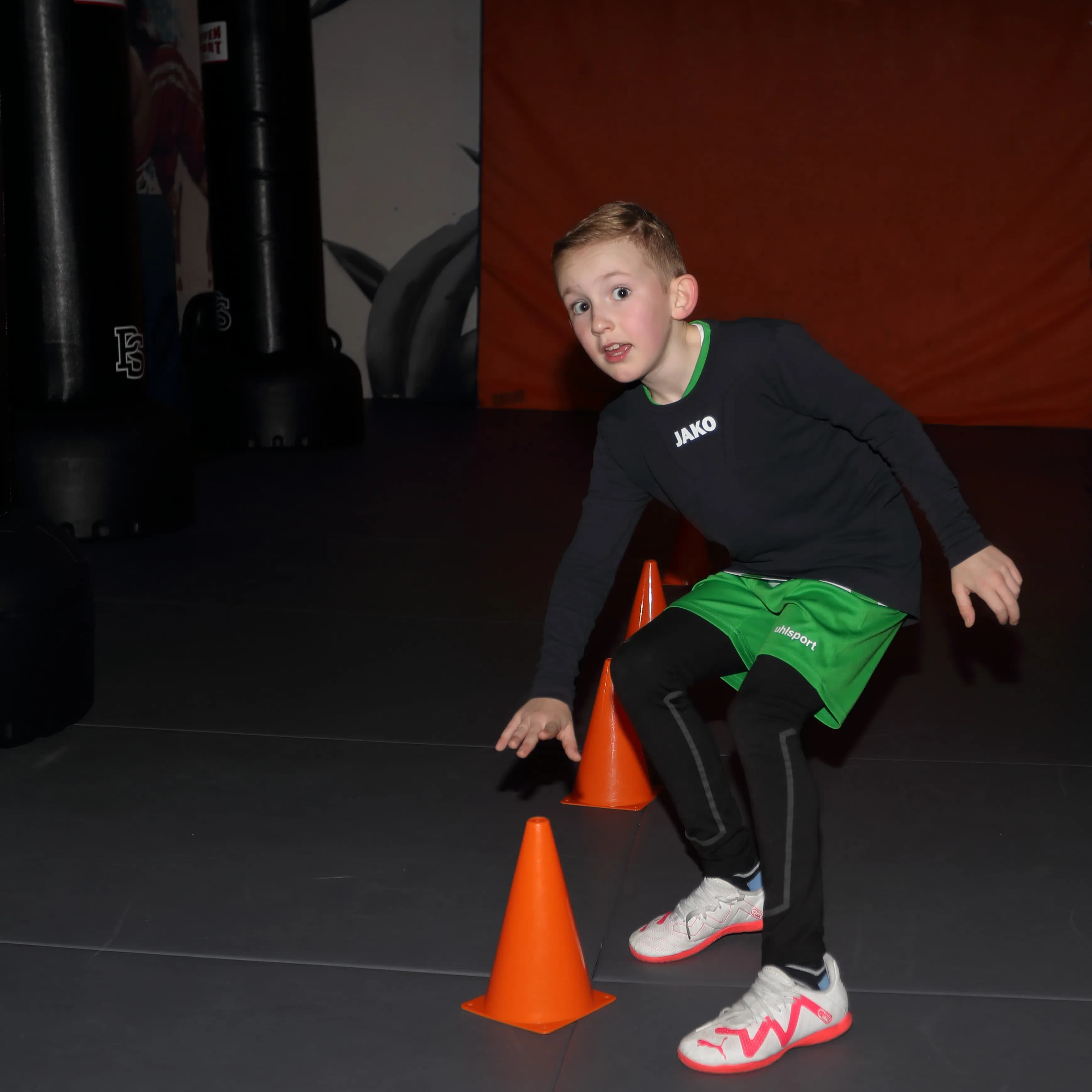 Bambini Training in Velbert – Spielerisch Disziplin und Respekt lernen